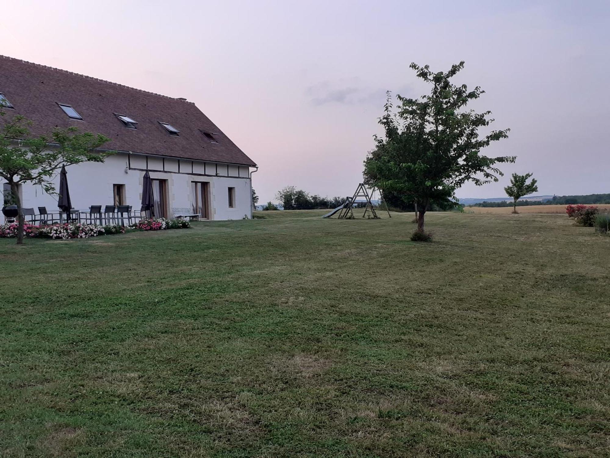 Gite Et Chambre D'Hotes Du Guillot Sainte-Solange Eksteriør bilde